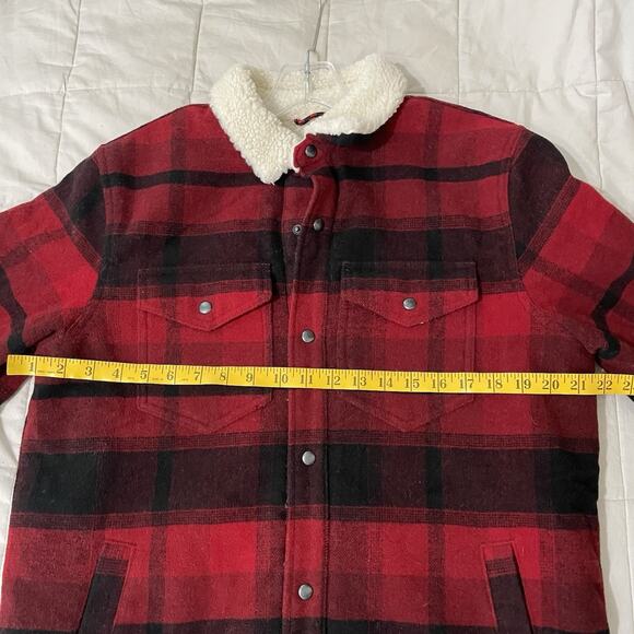 Old Navy Chore Shirt Jacket Men Size Med Red Plaid Shacket Flannel Sherpa Lined - Picture 4 of 8